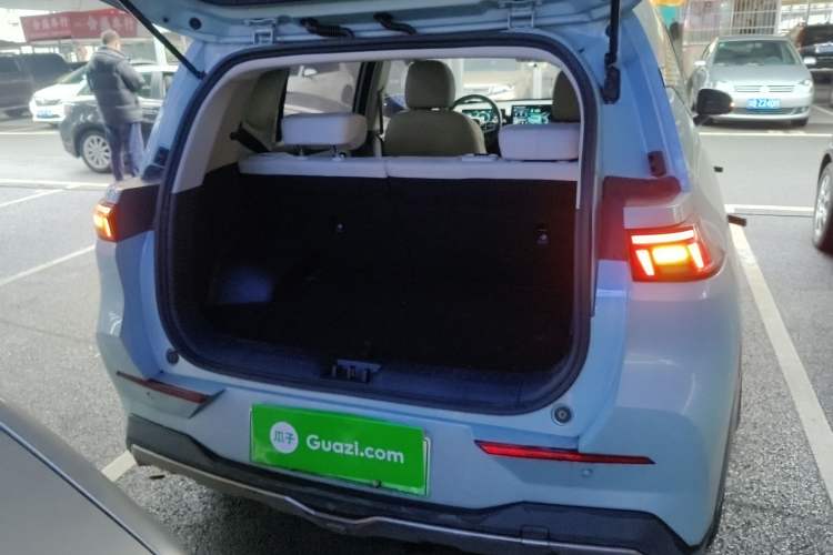 Used AION Y 2021 70 Intelligent Edition