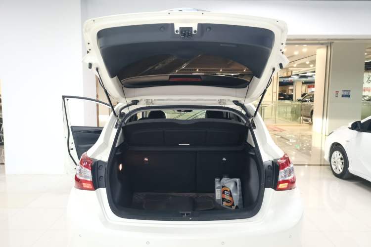 Used Nissan Tiida 2021 1.6L CVT Smart Drive Edition