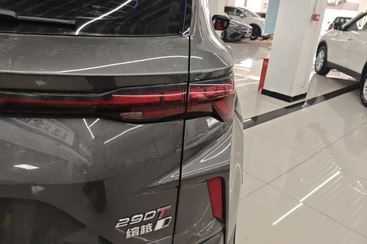 Used Geely Auto Coolray 2022 Bin Yue COOL 1.5TD DCT Hot Engine Edition
