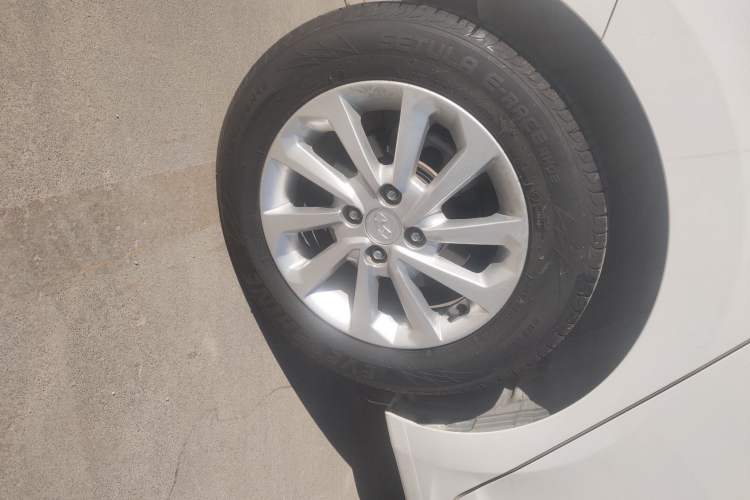 Used Hyundai Verna 2016 1.4L Manual Cool Edition GLS
