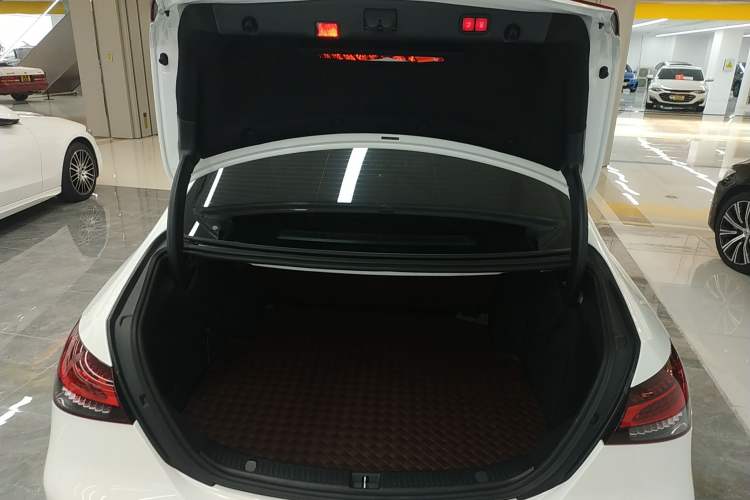 Used Mercedes-Benz E-Class 2022 Revised E 300 L Sporty and Stylish Edition
