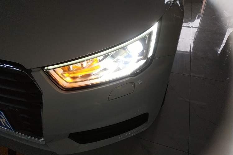 Used Audi A1 2016 30 TFSI Sportback Design Fashion Edition
