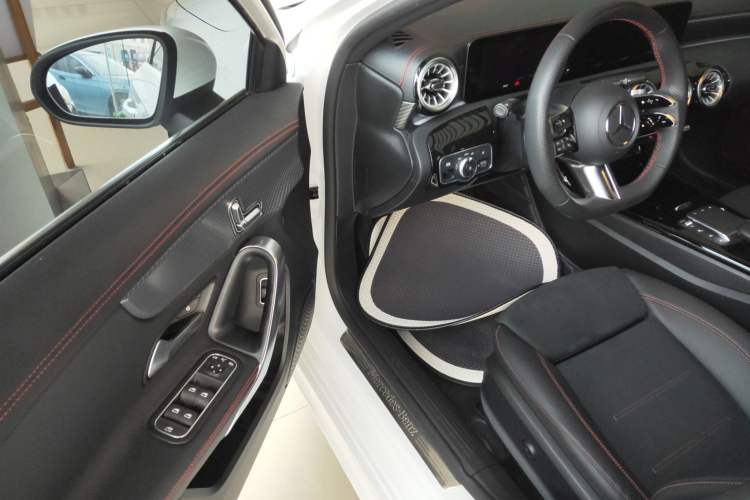 Used Mercedes-Benz A-Class 2023 A 200 L Fashion Model
