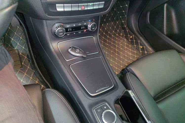 Used Mercedes-Benz B-Class 2015 B 200 Fashion Model
