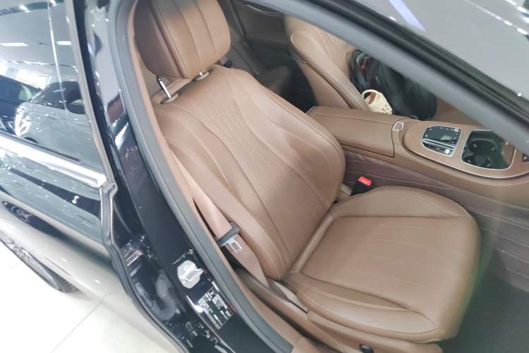 Used Mercedes-Benz E-Class 2023 Updated E 300 L Fashion Edition