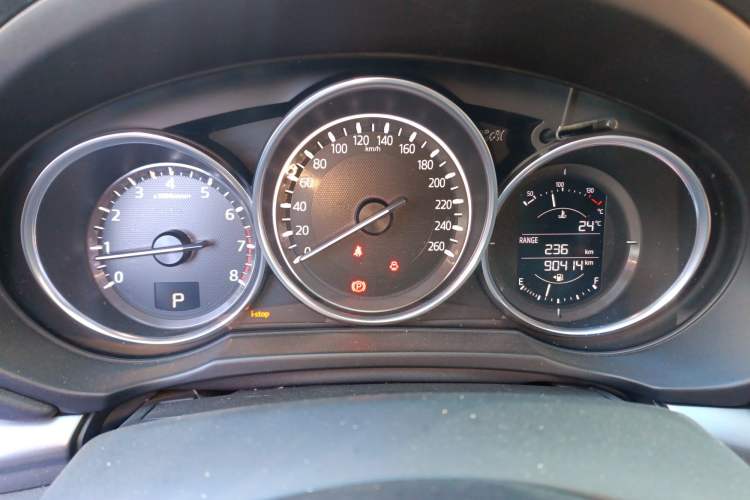 Used Mazda CX-5 2017 2.0L Automatic 2WD ZhiShang Trim China V Standard
