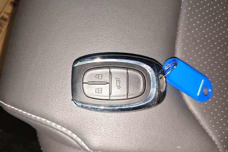 Used SAIC MAXUS G50 2019 1.5T First Edition Automatic Luxury Version 6 Seats
