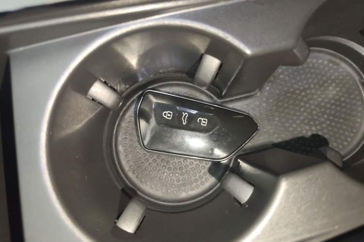 Used Volkswagen Teramont 2023 530 V6 All-Wheel Drive Prestige Flagship Edition
