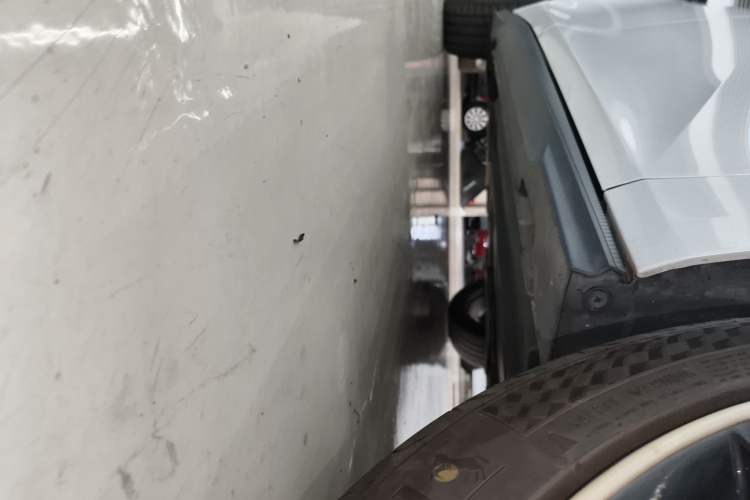 Used Changan UNI-V 2023 1.5T Prestige Model
