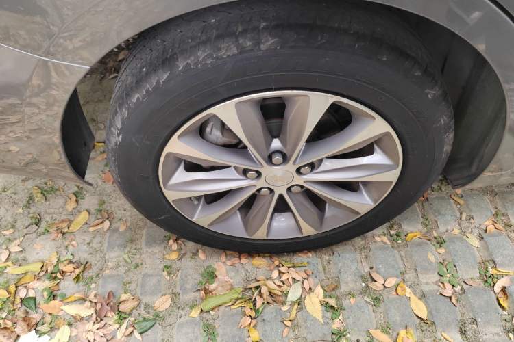 Used Chevrolet Monza 2021 320 Automatic Enjoyment Sunroof Edition
