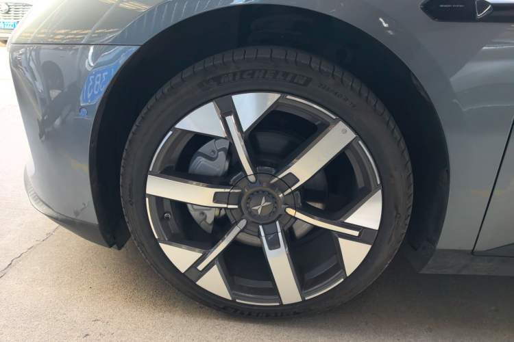 Used XPeng MONA M03 2024 620 with Ultra-Long Range
