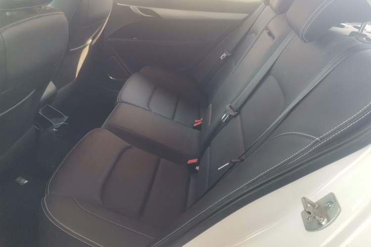 Used Geely Auto Emgrand 2018 1.5L Manual Upward Connect Edition