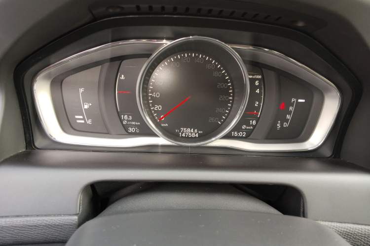 Used Volvo XC60 2017 T5 AWD Smart Upgrade Edition