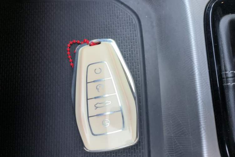 Used Geely Auto Emgrand 2023 4th Generation Champion Edition 1.5L CVT Prestige Model
