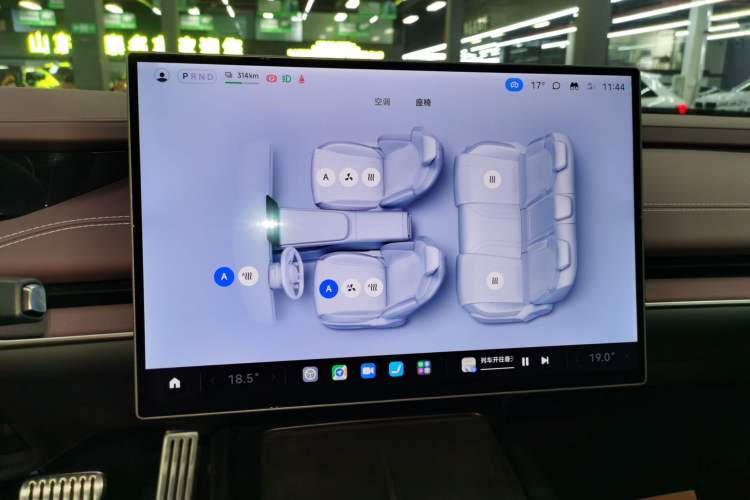 Used  SU7 2024 Four-Wheel Drive Ultra-Long Range Advanced Intelligent Driving Max Edition
