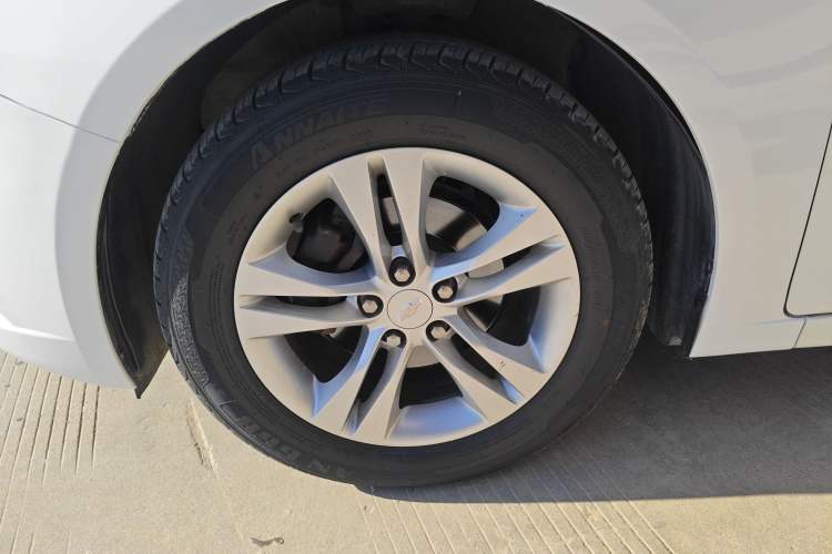 Used Chevrolet Cruze 2015 1.5L Classic SE AT
