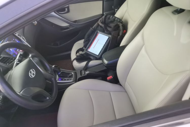 Used Hyundai Elantra 2016 1.6L Automatic Smart Version