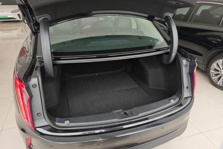 Used Hongqi E-QM5 2024 610 km PLUS