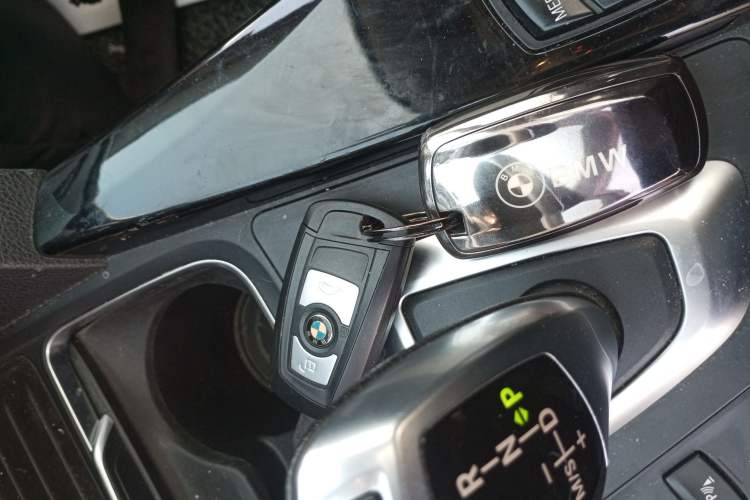 TDK.VehicleDetails.img