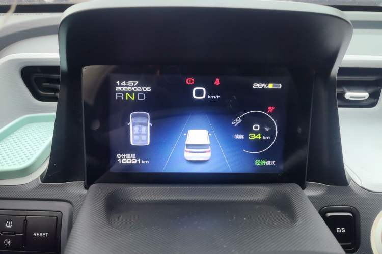 Used Wuling Hongguang MINIEV 2022 Macaron Fashion Model Lithium Iron Phosphate
