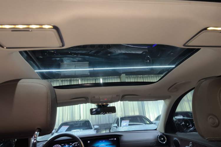 Used Mercedes-Benz E-Class 2023 E 260 L