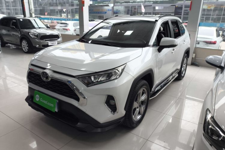 Used Toyota RAV4 2021 2.0L CVT Two-Wheel Drive Fashion PLUS Edition