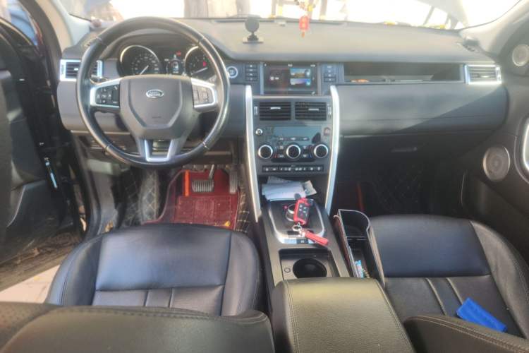 Used Land Rover Discovery Sport 2018 240 PS SE Version
