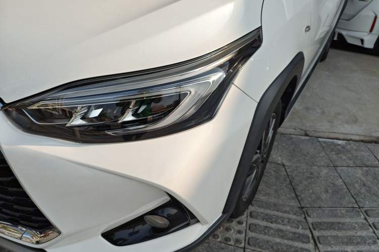 Used Toyota YARiS L 2022 X-Trail 1.5L CVT Luxury PLUS Edition
