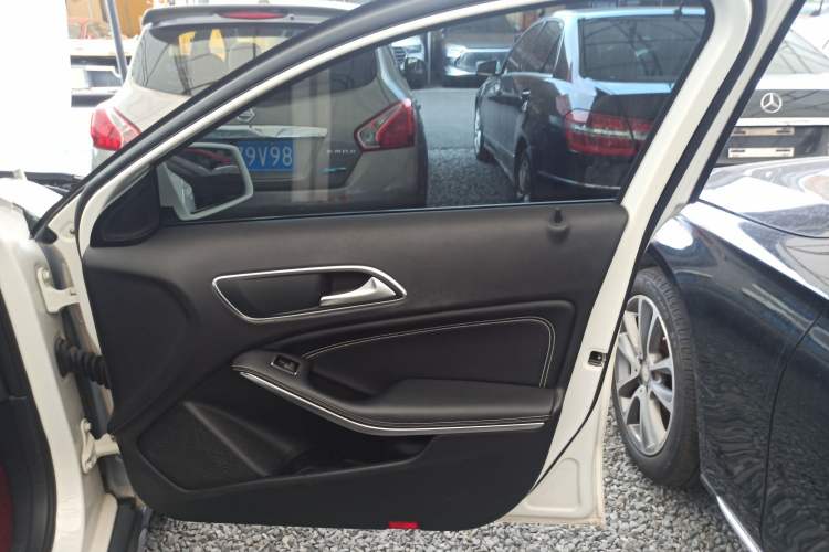 Used Mercedes-Benz GLA 2015 GLA 200 Sport Edition
