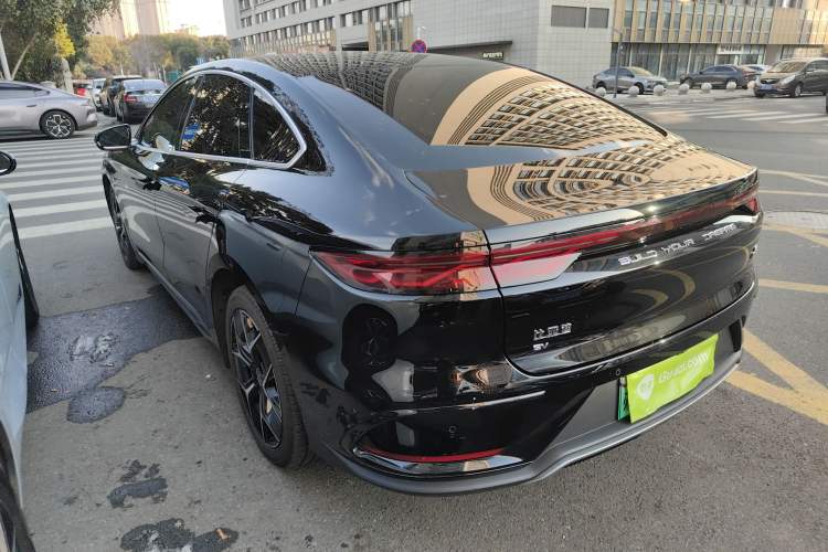 Used BYD Han 2024 EV Glory Edition 605KM Front-Wheel-Drive Premium Model