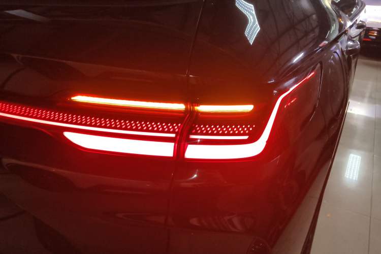 Used BYD Song PLUS New Energy 2023 Champion Edition DM-i 150KM Flagship PLUS
