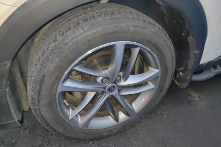 Used MG HS 2018 20T Automatic Two-Wheel Drive Hormone Passion Edition China V Standard
