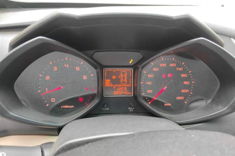 Used Chery Fengyun 2 2013 Hatchback 1.5L Manual Ruiyi Edition