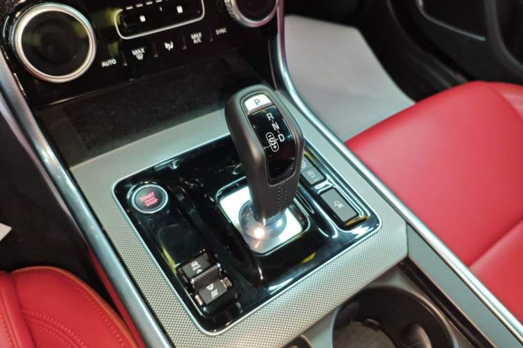 Used Jaguar XEL 2022 2.0T 250 PS R-DYNAMIC S Advanced Sport Edition