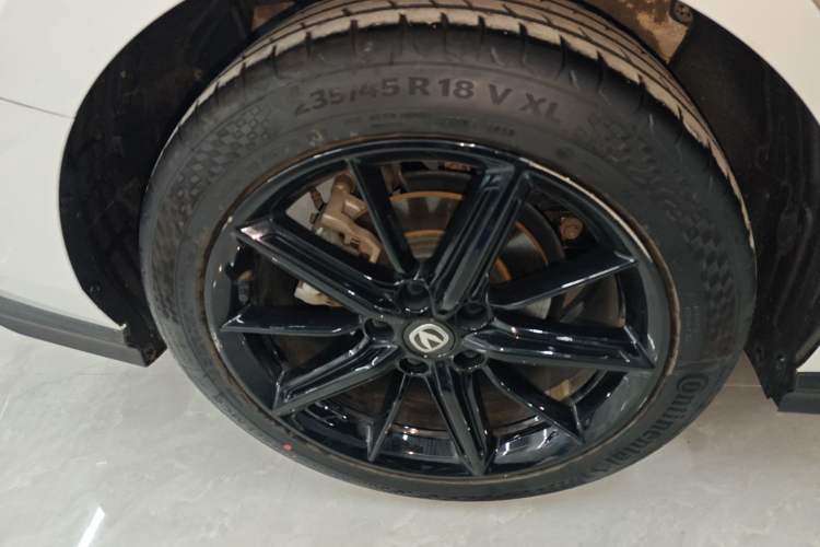 Used Changan UNI-V 2022 1.5T Prestige Version