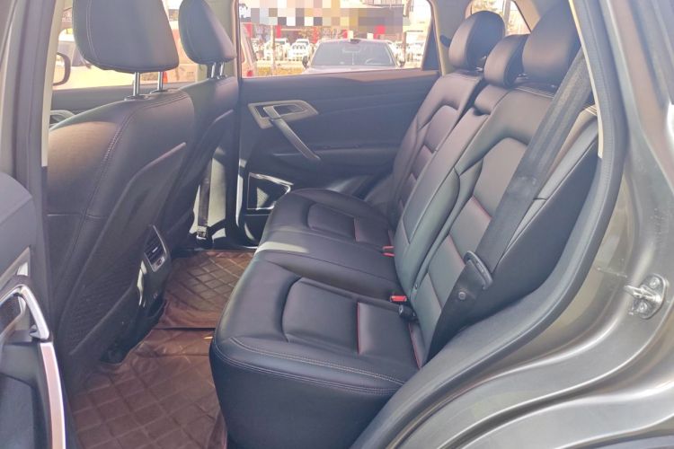 Used Geely Auto Emgrand X7 Sport 2018 1.8TD Automatic Two-Wheel Drive Smart Connect 4G Internet Edition
