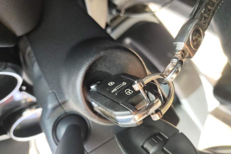 Used Peugeot 3008 2013 2.0L Automatic Trend Edition
