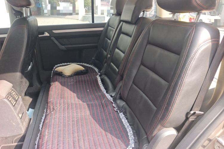 Used Volkswagen Touran 2015 1.4T Manual Fashion Edition 5-Seater
