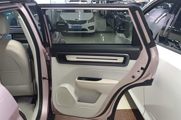 Used Geely Auto icon 2023 1.5TD Chocolate Luxe Edition
