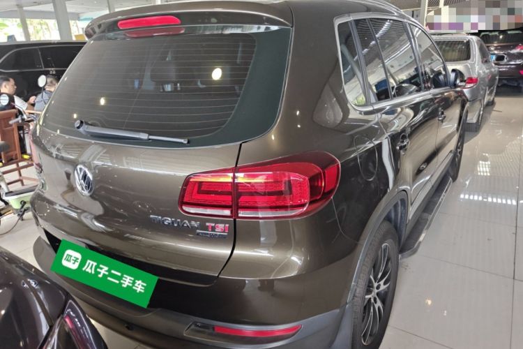 Used Volkswagen Tiguan 2015 2.0 TSI Automatic All-Wheel Drive Luxury Edition
