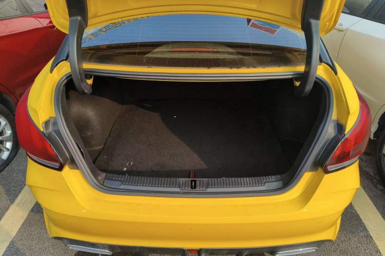 Used MG 5 2021 300TGI DCT Elegant Luxury Edition
