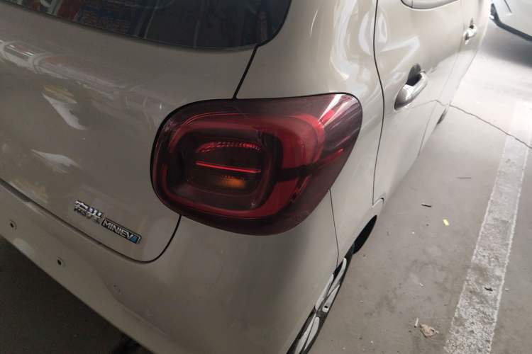 Used Wuling Hongguang MINIEV 2025 Four-Door Version Advanced Edition
