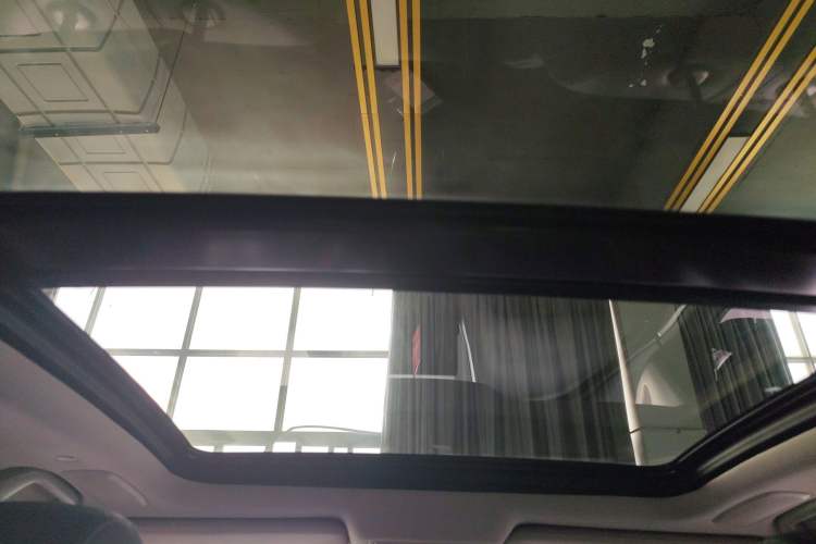 Used Acura RDX 2019 2.0T Luxury Edition China VI
