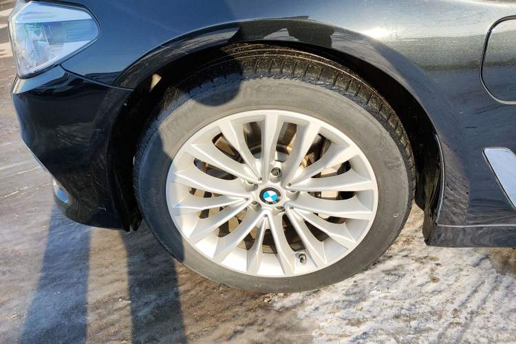 Used BMW 5 Series New Energy 2020 Mileage Upgrade Version 530Le Luxury Package