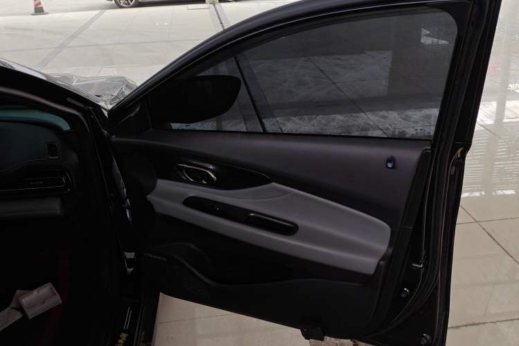 Used GAC Trumpchi EMPOW 2021 270T DCT J15 Version
