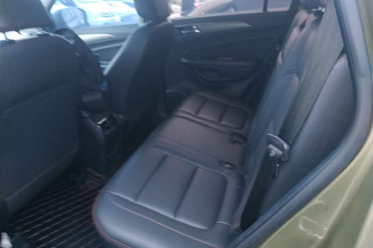 Used Changan CS75 2016 1.5T Manual FENGSHANG Model
