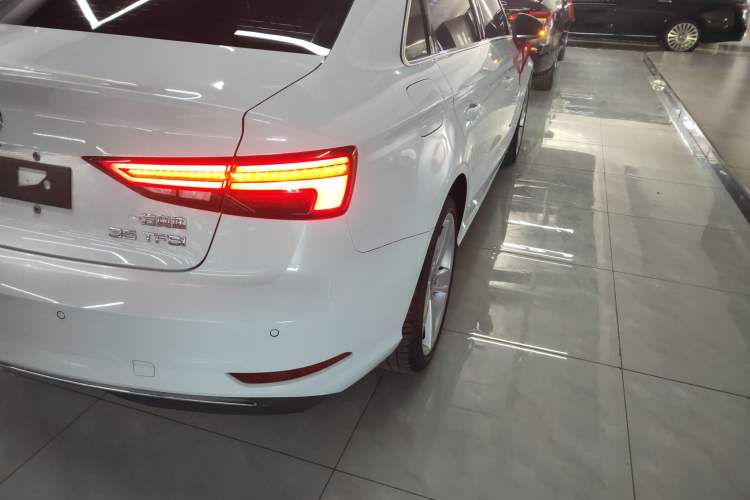 Used Audi A3 2018 30th Anniversary Edition Limousine 35 TFSI Style Model
