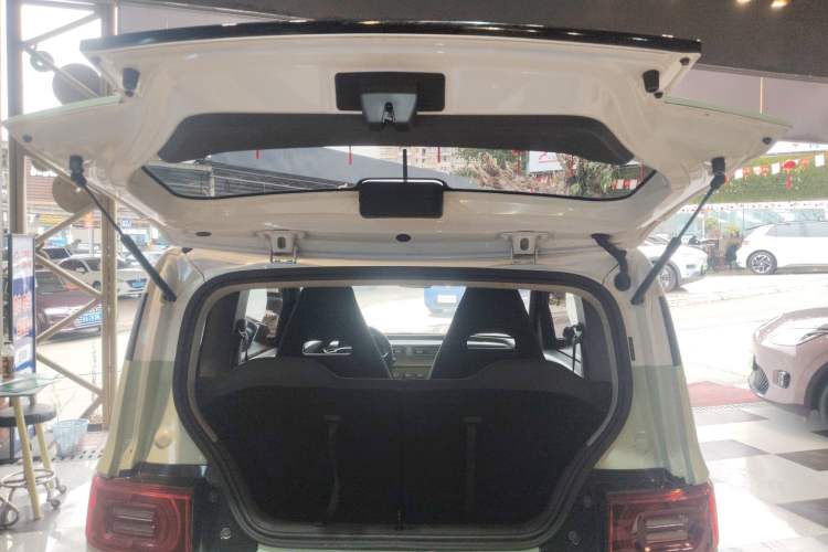 Used Wuling Hongguang MINIEV 2021 Macaron Premium Model – Lithium Iron Phosphate
