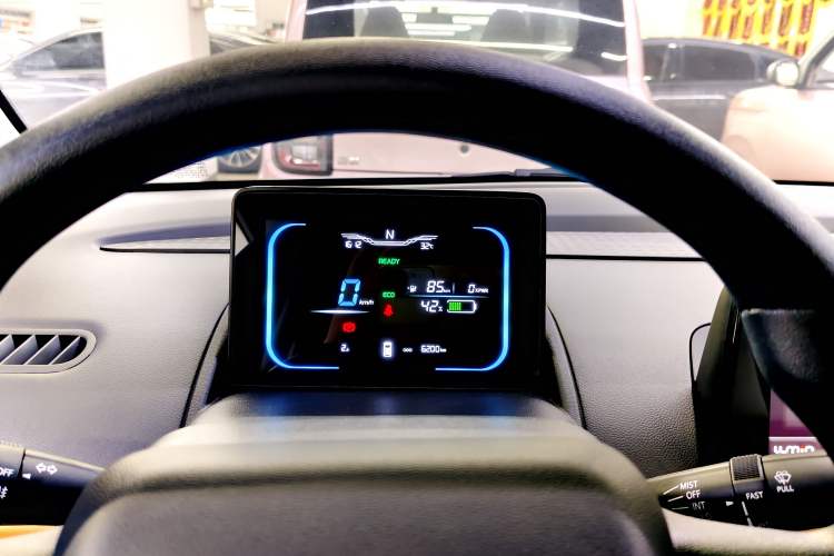 Used  Lumin 2024 205km Launch Edition
