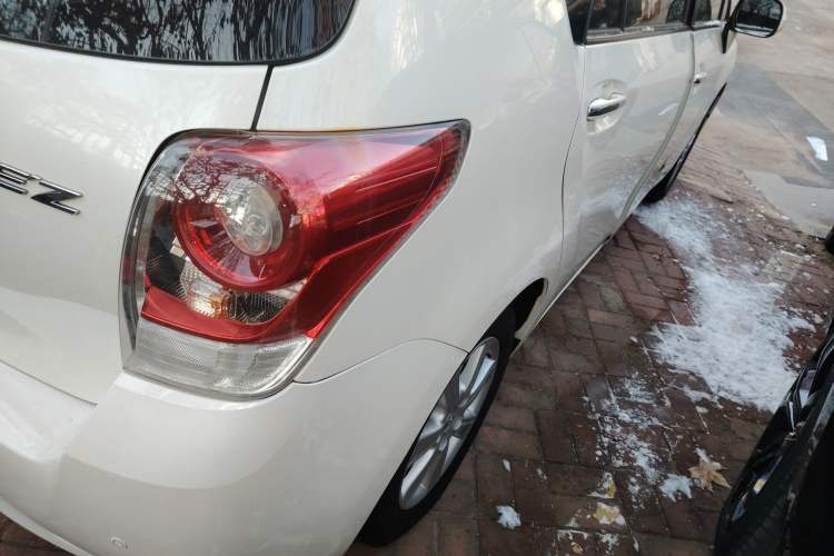 Used Toyota Verso 2011 180E CVT Elite Edition
